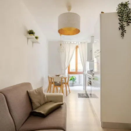 Dolce Riva Downtown Apartment-3